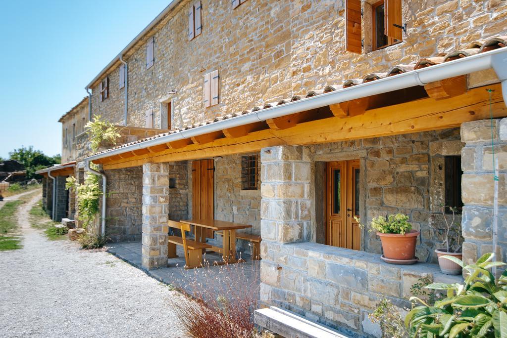 Apartments Casa Vuki Secovlje Exterior photo